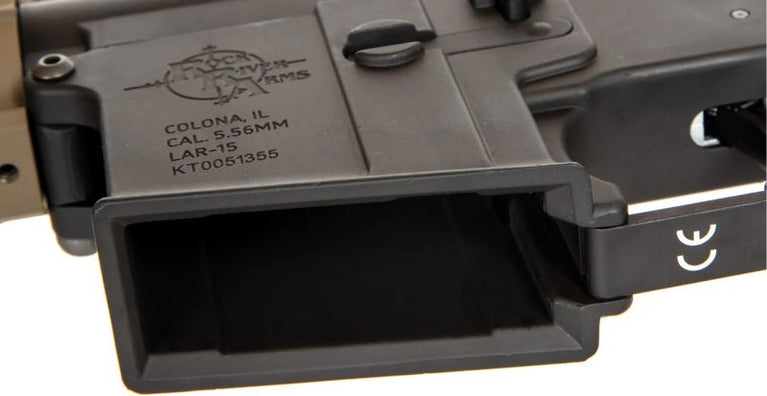 FUCILE SOFTAIR ELETTRICO SAE05L EDGE RRA TAN/NERO CON CALCIO LIGHT OPS SPECNA ARMS