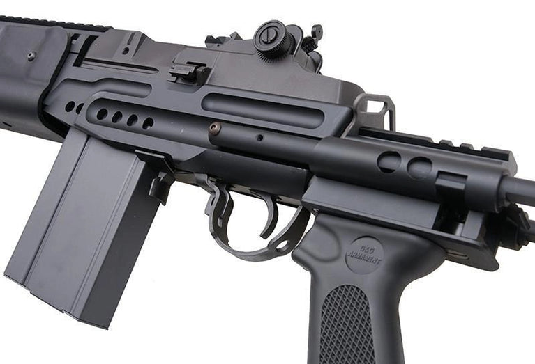 FUCILE SOFTAIR GR14 EBR CORTO G&G