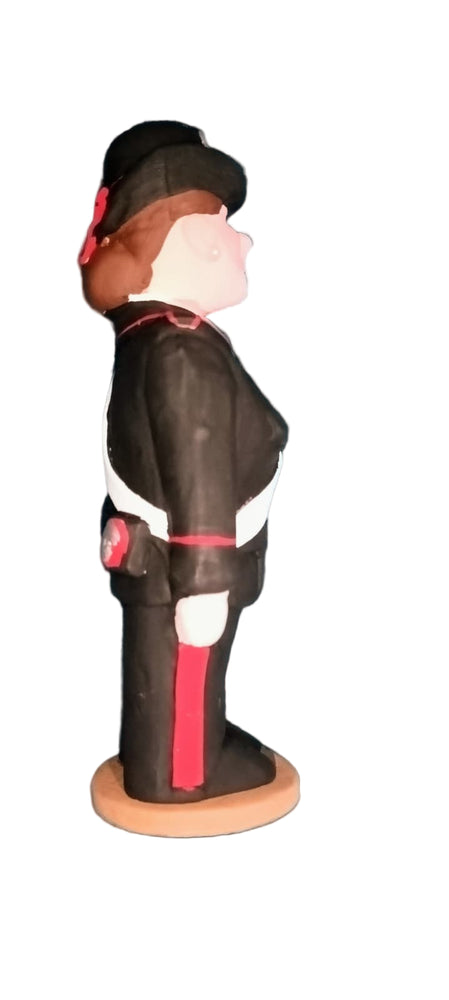 STATUINA CARABINIERE IN TERRACOTTA ARTIGIANALE