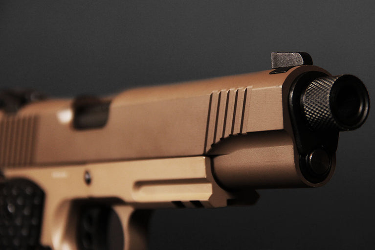 PISTOLA E911 SPECIAL OPERATIONS TAN FULL METAL SCARRELLANTE EVOLUTION AIRSOFT