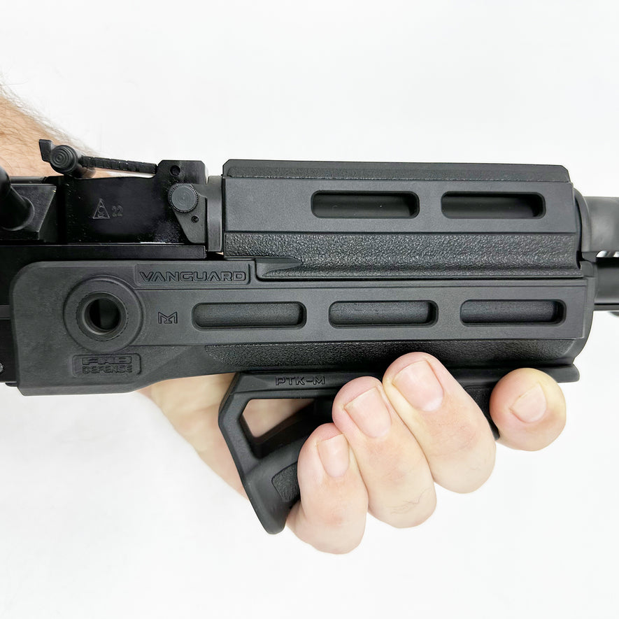 IMPUGNATURA PER FUCILE ANGOLATA CON THUMB STOP PER SLITTE 20MM NERO MP