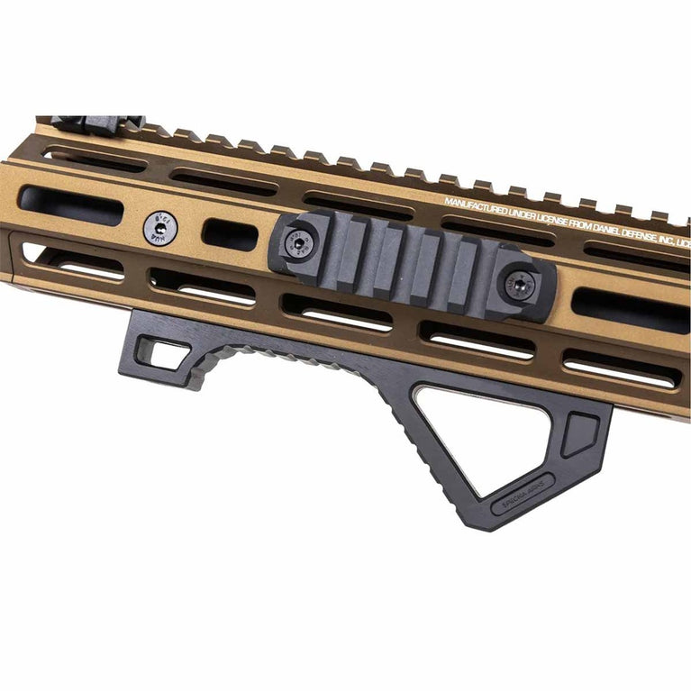 FUCILE SOFTAIR ELETTRICO SA-C27 CORE GEN.2 HAL ETU DANIEL DEFENSE SPECNA ARMS