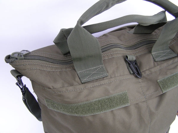 Borsa Porta Casco Con Tracolla E Spallacci colore verde MILTEC
