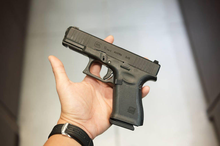 PISTOLA SOFTAIR A GREEN GAS GLOCK 19 GEN 5 GBB UMAREX