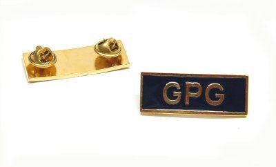 SPILLA GUARDIA GIURATA GPG ORO SU SFONDO LACCATO BLU BORDO ORO