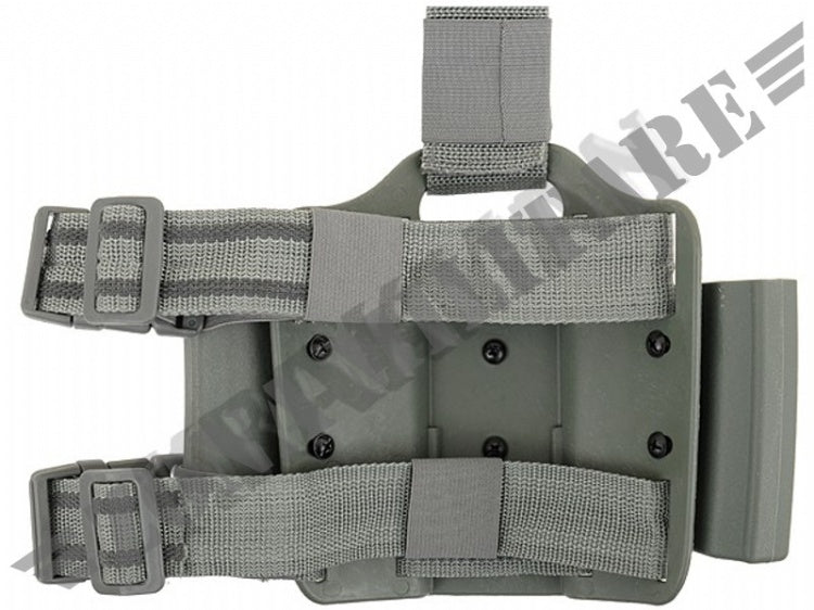 Tasca Pouch Triple M4/Aug Drop Leg Magazine - Foliage