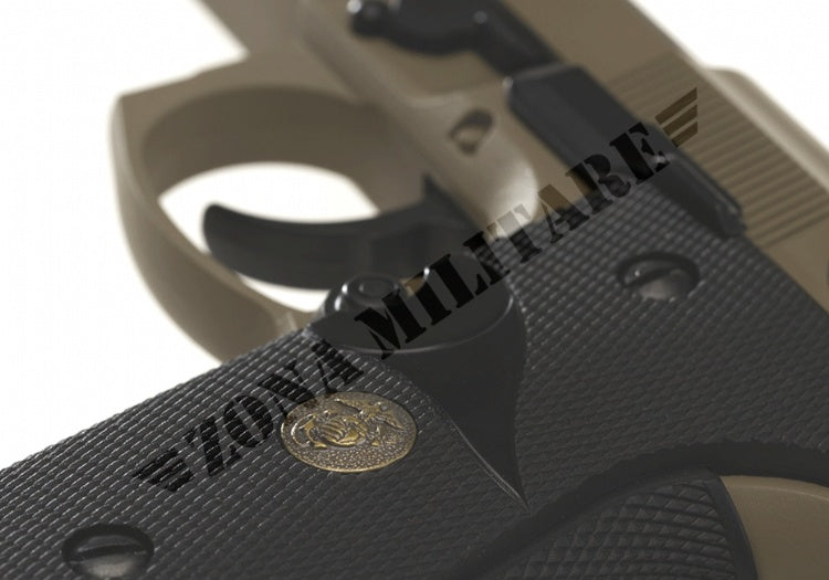 Pistola Marca We Modello M9A1 Full Metal Tan