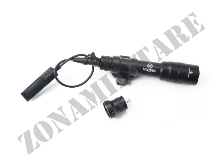 TORCIA TATTICA CON REMOTO 1400 LUMENS WADSN