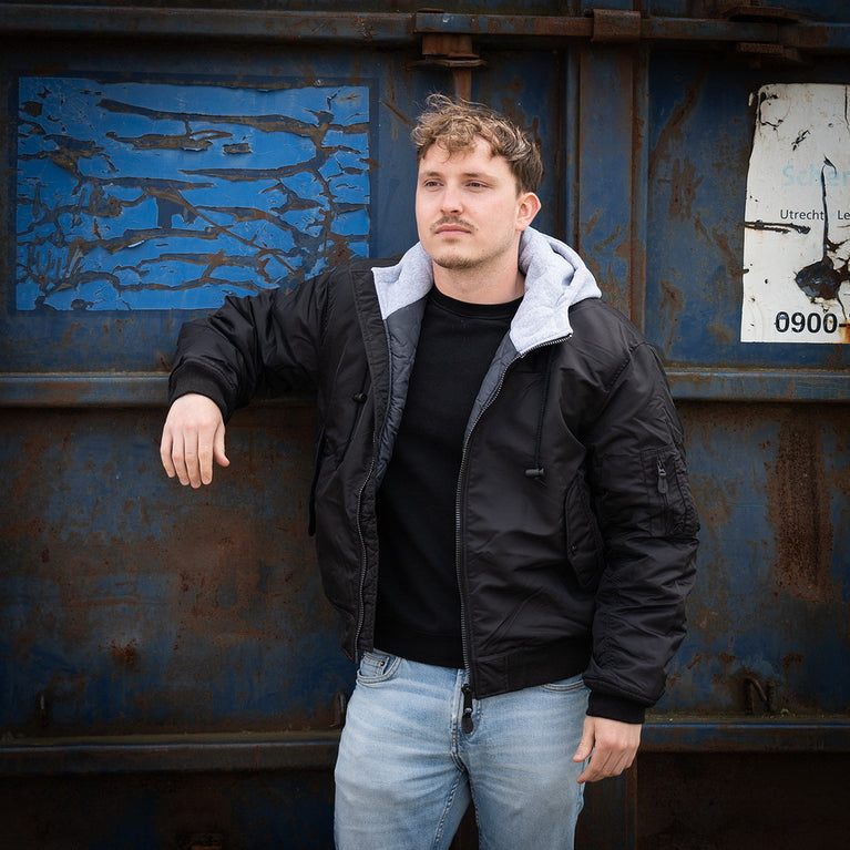 GIACCA BOMBER MA-1 CON CAPPUCCIO NERA FOSTEX