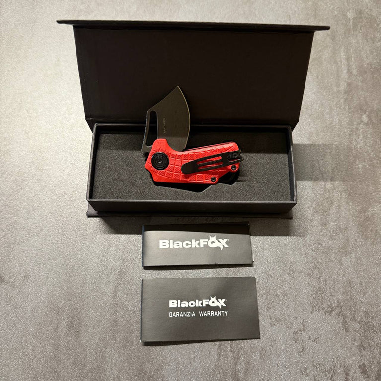 MICRO COLTELLO A LAMA PIEGHEVOLE PUCK CON IMPUGNATURA G10 ROSSA BLACK FOX