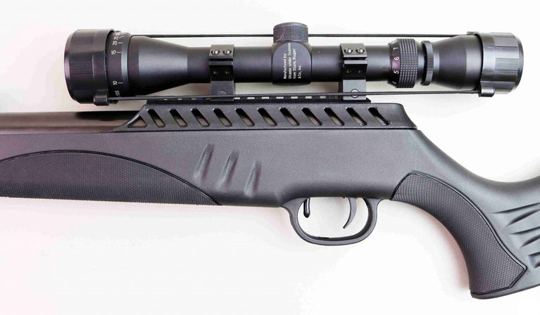 CARABINA TARGIS HUNTER CAL. 4,5mm <7,5J KIT CON OTTICA RUGER