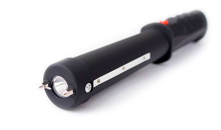DISSUASORE ELETTRICO DA 3000000 V  CON TORCIA A FORMA DI BASTONE DA 30cm PRAGA TECNOLOGY