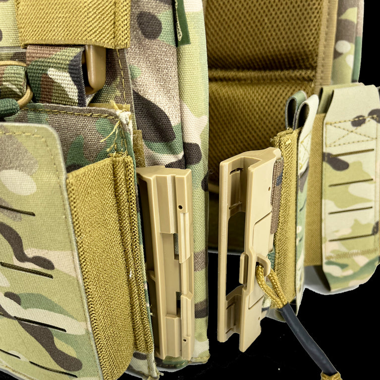 TATTICO PLATE CARRIER MQR COYOTE BROWN CONQUER