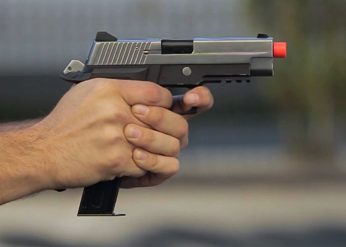Caricatore A Gas Per Sig Sauer P226 VIRUS 35 BBS WE