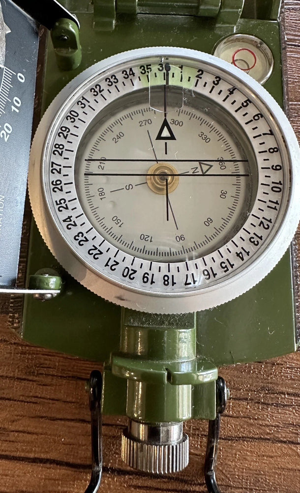 BUSSOLA MILITARE KONUSTAR 11 VERDE IN METALLO CON CLINOMETRO KONUS