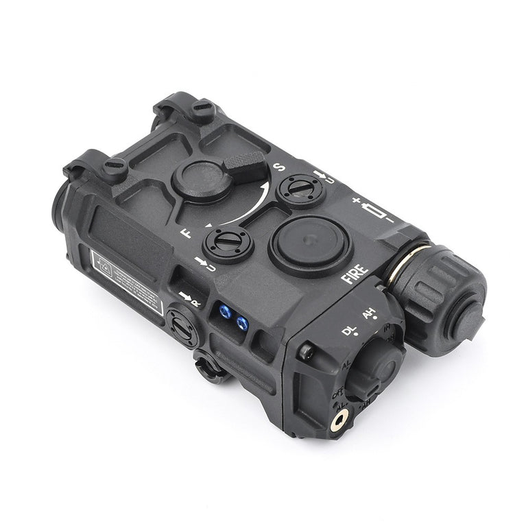 ANPEQ CON TORCIA E PUNTATORE LASER WADSN