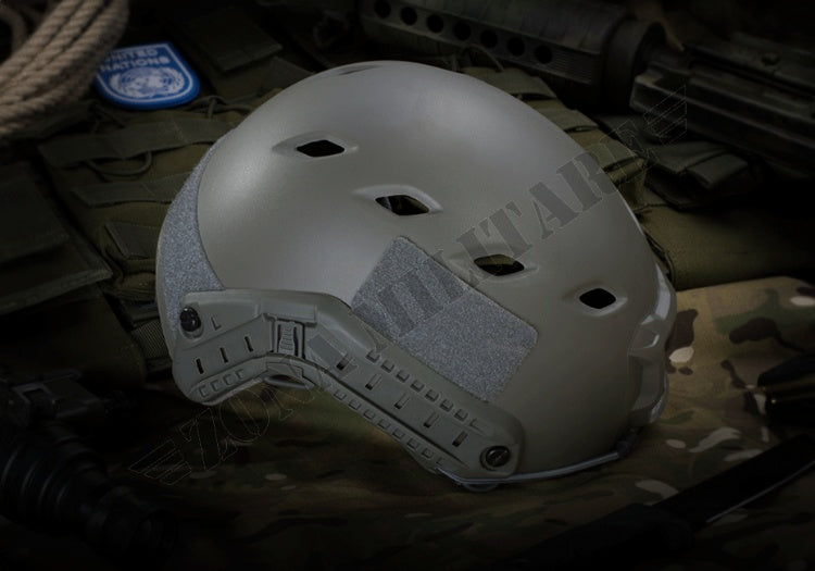 Fast Helmet Bj Emerson Foliage Green Version