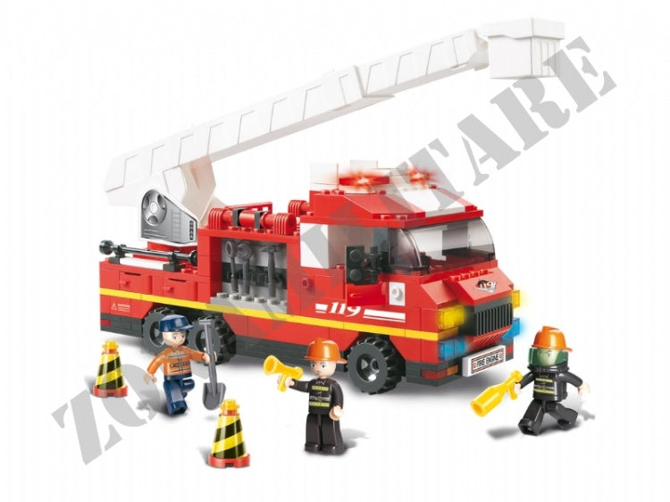 Set Costruzioni Sluban Mezzo Con Scala Pompieri M38-B0221