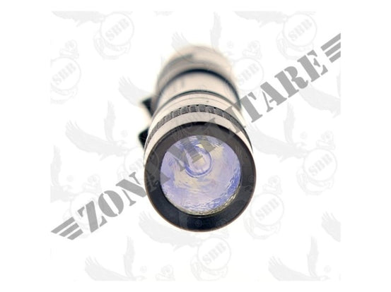 Torcia Tactical 100 Lumen Sbb Light Xp-2 Con Custodia